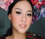 Aurel Saat Melakukan Pemotretan