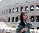 Gita Gutawa Berpose di Colloseum