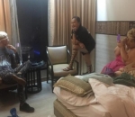 Persiapan Menjadi Host