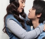 Aliando dan Prilly Latuconsina