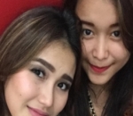 Selfi ala Ayu Ting Ting dan Syifa