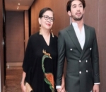 Percaya Diri Menggandeng Sang Ibu