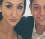 Tengku Dewi Putri dan Andrew Andika