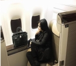 Syahrini Terbang ke Amsterdam