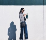 Acha Sinaga Modis dengan Stripe Tee