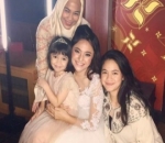 Ekspresi Bahagia Sienna