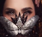 Misterius dengan Topeng