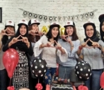  Ayu Ting Ting Bersama Tim