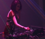 Aksi Kiki Amalia yang Memukau