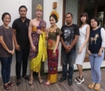 Verrell dan Natasha Bersama Tim