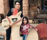 Desta dan Megumi Naik 'Unta'