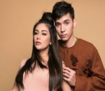 Pose Mesra Celine dan Stefan