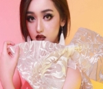  Pose Malu-Malu Namun Berani