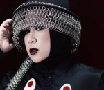 Selalu Tampil Nyentrik