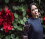 Gaya Klasik Nagita Slavina