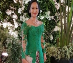 Dian Sastro dalam Balutan Kebaya