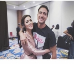 Pelukan Dukungan dari Hamish Daud