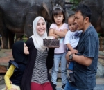  Perayaan Ulang Tahun Kala Madali