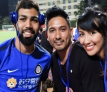  Bersama Gabriel Barbosa