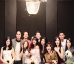  Dirayakan Bersama Sahabat dan Kekasih