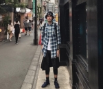 Bergaya di Supreme Jepang