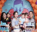 Chua dan Tantri Kotak