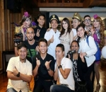 Dirayakan di Restoran