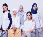 Zaskia Adya Mecca and The Girls