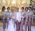  Bersama Pengiring Pengantin