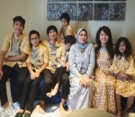  Akrab dengan Wina Natalia