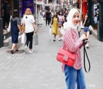 Natasha Rizki di Myeongdong Street