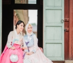 Citra Kirana & Natasha Rizki di Korea