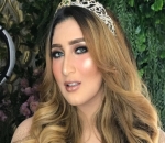  Mirip Kareena Kapoor