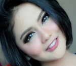 Lepas Wig, Kecantikan Jenita Janet Makin Terpancar