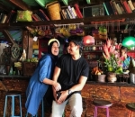 Liburan Singkat Fairuz dan Sonny di Bali