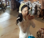  Prosesi Demi Prosesi Dilakoni Vicky Shu