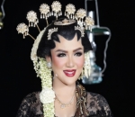  Cantiknya Vicky Shu buat Pangling Warganet