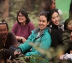 Akrabnya Marsha Timothy & Kru Produksi