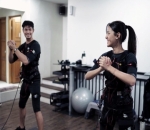 Jaga Kesehatan, Fero Walandouw Ajak Kekasih Olahraga