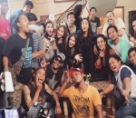 Prilly Ucapkan Perpisahan Pada Kru TV