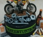 Kue Ulang Tahun dari Aryani Fitriana