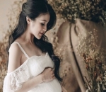 Sandra Dewi Cantik Saat Pemotretan