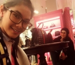 Iis Dahlia Belanja di London