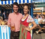 Marissa Nasution & Kekasih Ikut Octoberfest