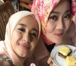 Akrabnya Laudya Cynthia Bella dengan Pejabat