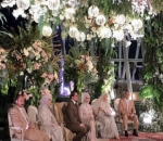 Keluarga Besar Berkumpul Jadi Satu