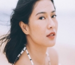 Keseruan Dian Sastro di Bali