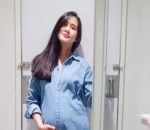 Ryana Dea Pamerkan Perut