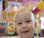 Bayi Terganteng yang Murah Senyum