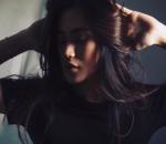 Bertema Gelap, Jedar Masih Menawan